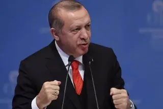 Turquía apoya a EU para una solución 'razonable' a la guerra con Irán
