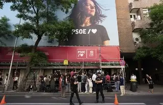 Policía allana sede del Partido Socialista Obrero Español, del presidente Pedro Sánchez