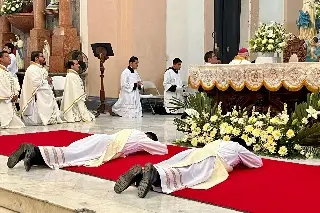 Así ordenaron sacerdotes a dos jóvenes en Veracruz 