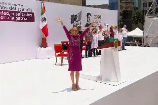 Economía mexicana está estable; Sheinbaum presume solidez del peso e inversiones