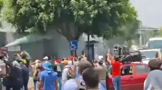 Integrantes de la CNTE irrumpe en instalaciones de la SEP. Rompieron esto