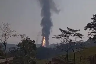 Pemex prevé sofocar incendio en pozo de Las Choapas en dos semanas