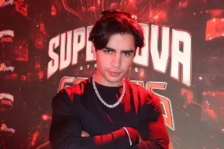 Aaron Mercury estrella su lujosa camioneta nueva ¡Checa su estado de salud! (+video)