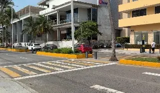 ¿Se respetan los pasos peatonales en Veracruz? Esto señalan ciudadanos 