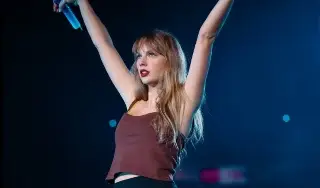 Taylor Swift ingresa en el Salón de la Fama de los Compositores