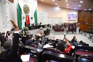 Dan de baja a hija de diputada de Morena tras comprobarse nepotismo