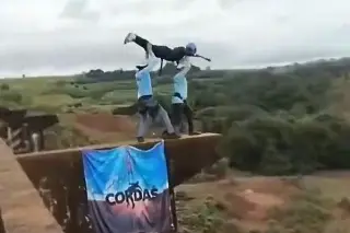 Mujer muere al ser lanzada sin arnés en bungee (+VIDEO) 