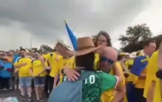 Así se solidarizaron los aficionados suecos con las madres buscadoras (+Video)