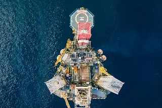 Reservas de petróleo de EU alcanzan su punto más bajo en más de 40 años por la guerra