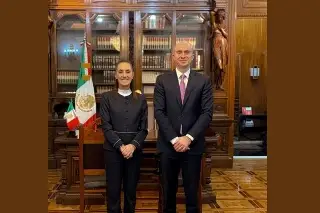 Carlos Torres Rosas deja la Oficina de la Presidencia y asume dirección de Nafin y Bancomext