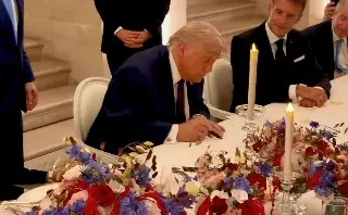 Trump firma acuerdo de entendimiento entre EU e Irán, para terminar la guerra