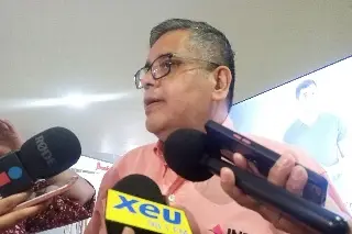INE Veracruz reconoce rezago en entrega de credenciales y da fecha para regularizar el servicio
