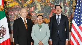 México y EU dialogan sobre agenda migratoria; destacan avances contra tráfico y trata de personas