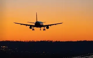 Cierran parte del espacio aéreo de Suiza, por negociaciones Irán - EU