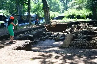 Nahle anuncia protección a vestigios arqueológicos hallados en Coatepec