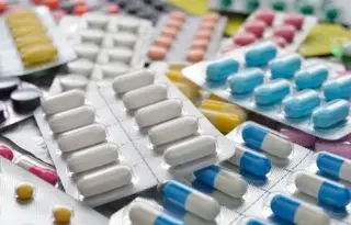 Paciente con VIH denuncia desabasto de medicamento en clínica del IMSS en Veracruz