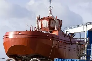 ¿Quieres trabajo con prestaciones y horas extras pagadas? Industria naval abre contrataciones