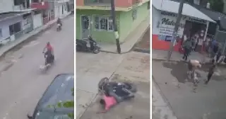 ¿Karma? Motociclista sin casco atropella a perrito y sufre fuerte accidente después (VIDEO)