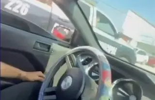 Supuestamente circulaba con exceso de velocidad, pero jefe de Tránsito hizo algo peor (+Video)