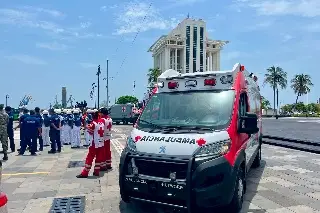 Veracruzano participa en rescate tras sismos en Venezuela