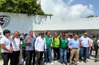 ¿Plataformas sí, particulares no? Taxistas piden aplicar la ley en Veracruz