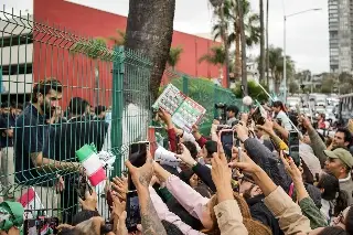 Despiden en Tijuana a selección de Irán, eliminada del Mundial por Egipto