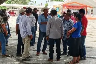 Comunidades de Las Choapas amenazan con bloqueos si no solucionan apagones