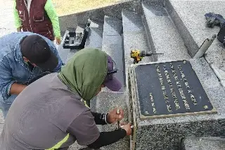 Rehabilitan Obelisco a los Héroes Caídos de 1914 en Veracruz
