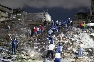 Militarización y filas por comida, así está Venezuela nueve días después del terremoto