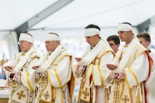 Excomulgan a obispos de Suiza y se divide la Iglesia; obispo de Veracruz explica lo que ocurrió