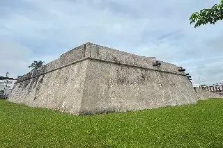 Entre piratas, guerras y murallas: el recinto que resiste en Veracruz