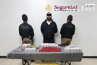 Aseguran más de 7 mil cartuchos ocultos en un tractocamión de paquetería