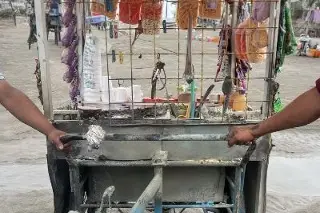 ¡Se queman los esquites! Incendio en carrito moviliza a bomberos en playa de Veracruz