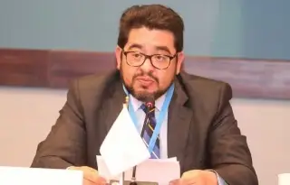 Remueven a fiscal que investigaba delitos de servidores públicos en la FGR
