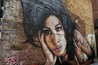La música británica busca a la 'heredera' de Amy Winehouse 15 años después de su muerte
