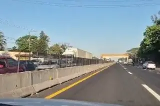 Se registra impresionante caos vial en autopista Veracruz - Cardel; esta es la razón 