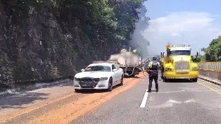 Hay cierre total de circulación en carretera de Veracruz; esta es la razón 