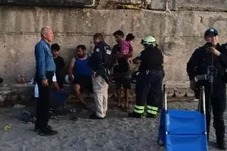 ¡De película! Así rescataron a 3 personas en el mar al sur de Veracruz  