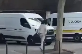 Ataca a tres mujeres en distintos puntos de Paris, este lunes (+Video)