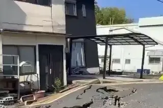 Terremoto de 7.1 en Kumamoto, Japón deja daños, incendios, apagón; afecta carreteras ¿Hay alerta de tsunami?