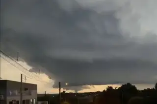 Devastador Tornado EF-1 golpea región de Brasil; deja heridos y severos daños (+Video)