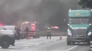 Cierre en la México-Cuernavaca por volcadura de pipa con ácido clorhídrico. Esto advierten