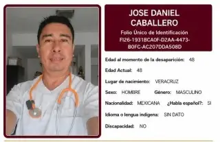 Desaparece enfermero de Veracruz; su familia pide ayuda para localizarlo