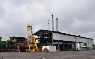 Tras cierre, trabajadores de ingenio San Pedro piden apoyo a Nahle y Sheinbaum