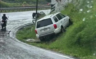 Se registran 2 accidentes en la autopista de Veracruz; hay al menos un lesionado 