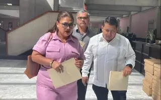 Juliana Ruiz asume alcaldía de Ixhuatlán tras separación de Raúl González