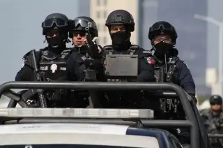 Operativo en fraccionamiento de Veracruz, llegó hasta la patrulla de Pemex
