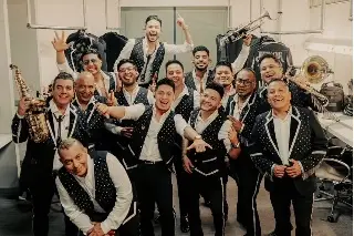 Junior Klan llena el Auditorio Nacional de la Ciudad de México