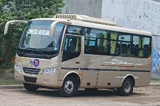 No es de juguete, es real: Este es minubus que ha sorprendido en Veracruz