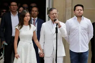 Gustavo Petro, expresidente de Colombia, pide permiso para salir de su país 